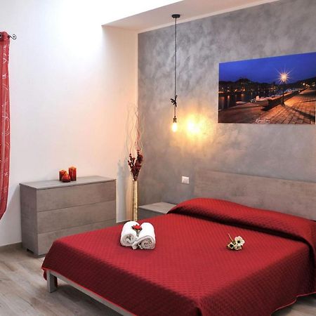 R&B Mediterraneo Bosa Ngoại thất bức ảnh