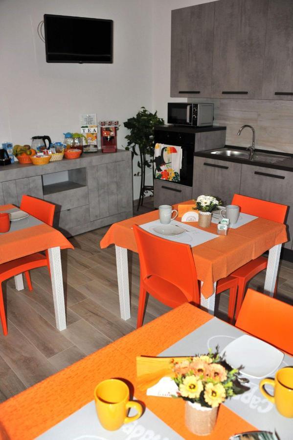 R&B Mediterraneo Bosa Ngoại thất bức ảnh