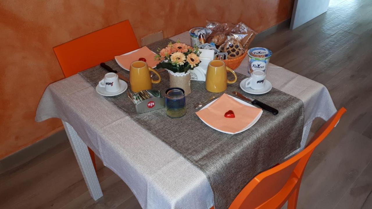 R&B Mediterraneo Bosa Ngoại thất bức ảnh
